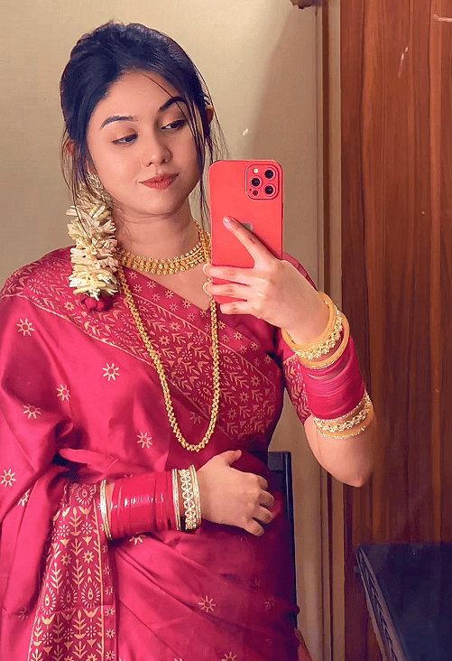 প্রিমিয়াম জাপানি সিল্ক শাড়ী + ম্যাচিং ব্লাউজ পিচ (Code: S01) - Image 3