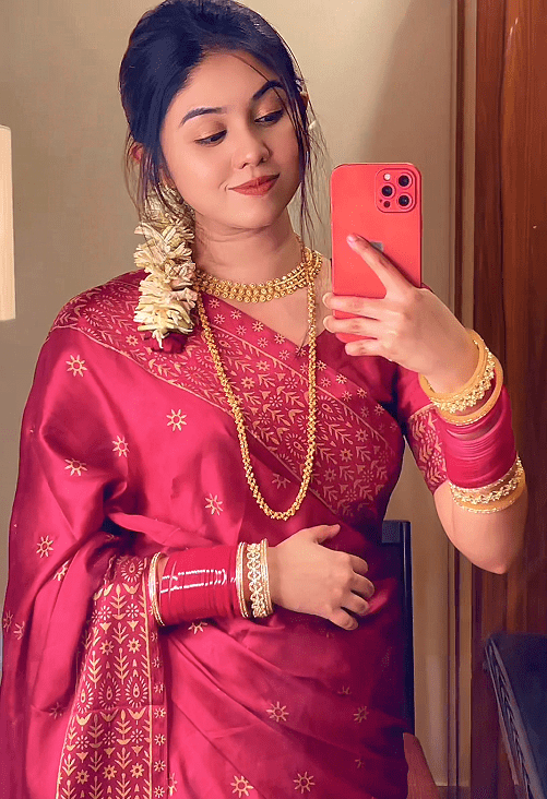 প্রিমিয়াম জাপানি সিল্ক শাড়ী + ম্যাচিং ব্লাউজ পিচ (Code: S01) - Image 4